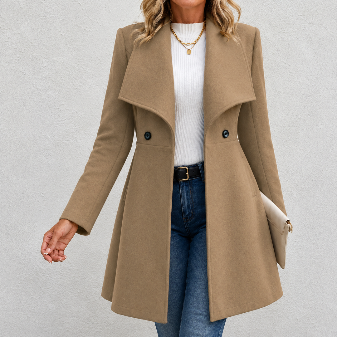 Cappotto Svasato a Doppiopetto