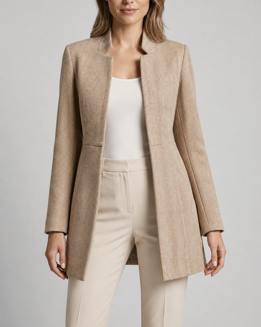 Blazer Strutturato a Collo Alto