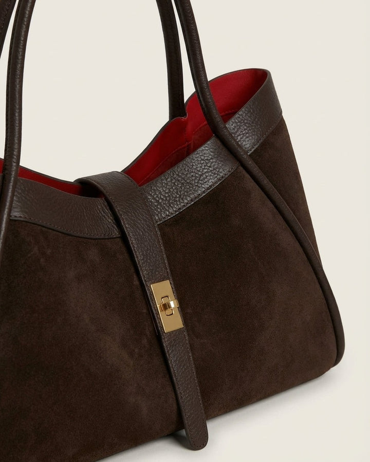 Borsa Capiente con Chiusura Dorata