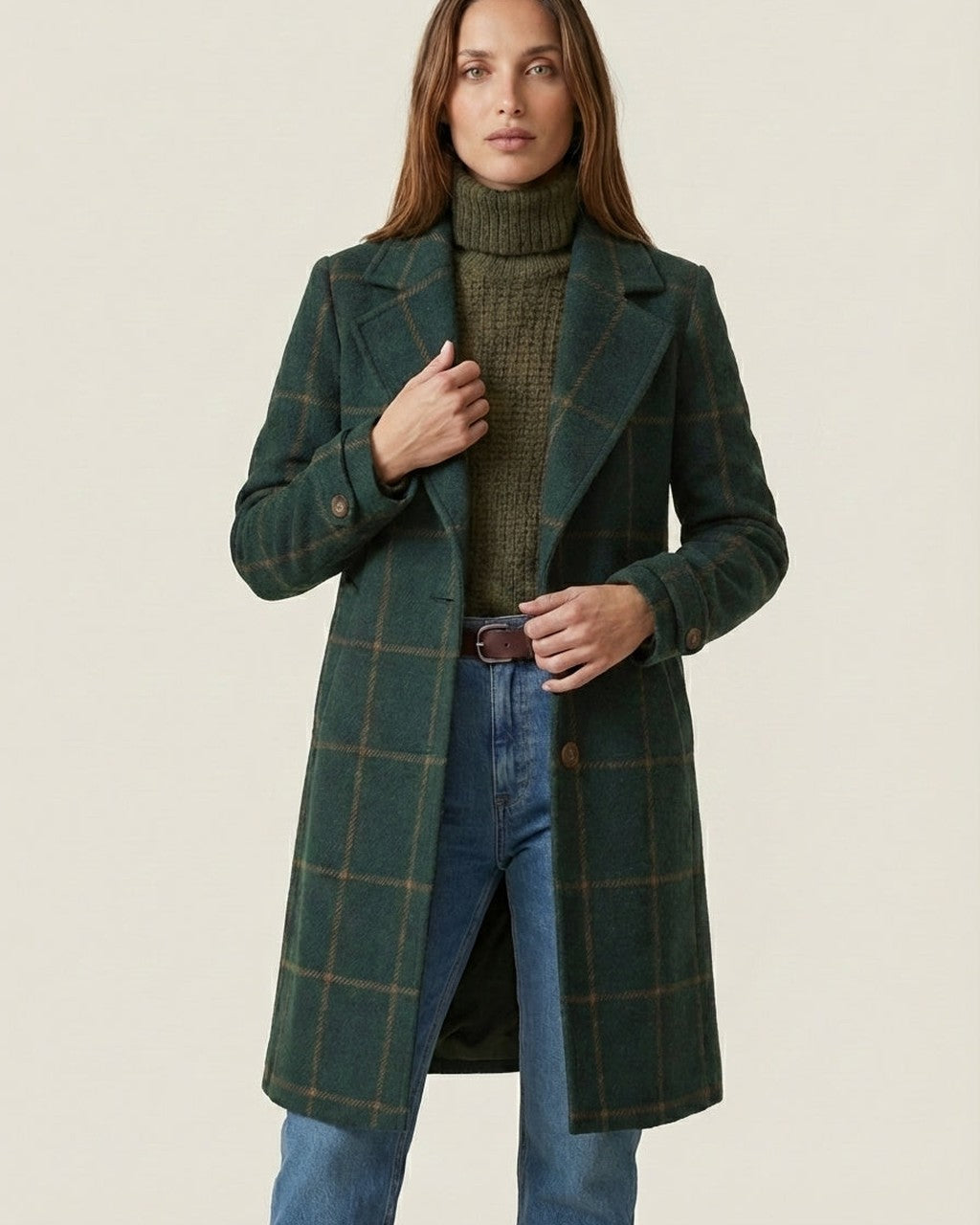Cappotto a Quadri dal Taglio Classico
