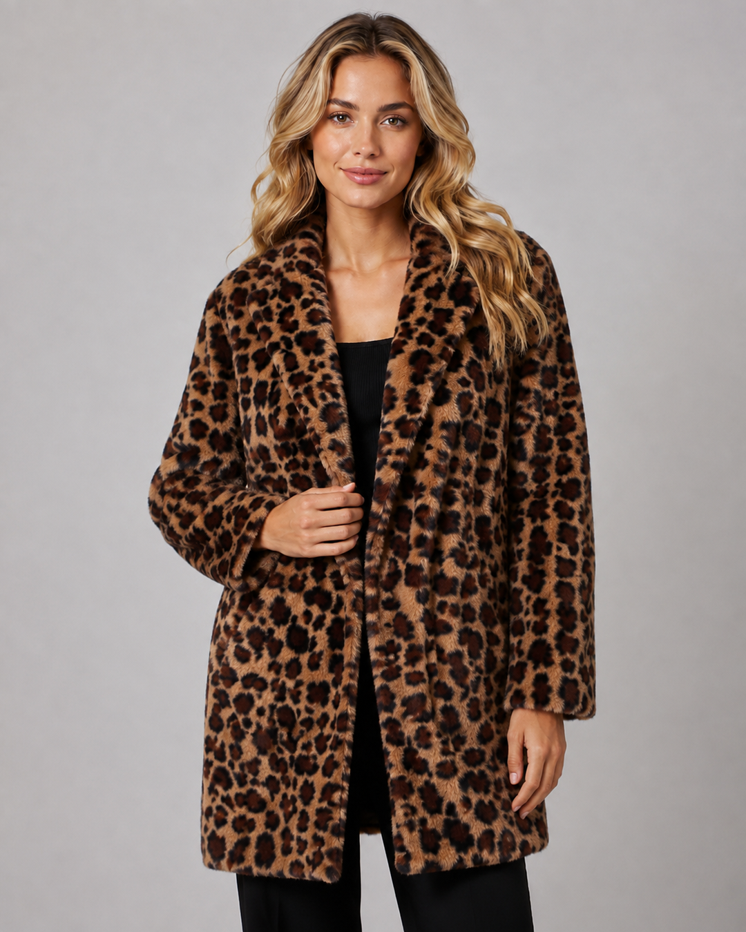 Cappotto Animalier con Collo a Scialle