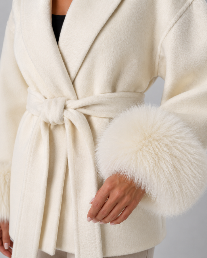 Cappotto con Polsini Soffici
