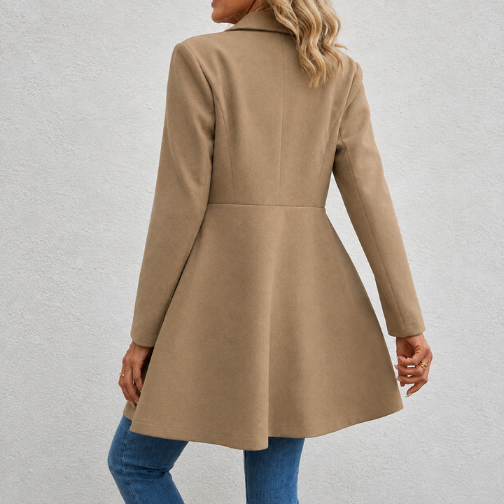 Cappotto Svasato a Doppiopetto