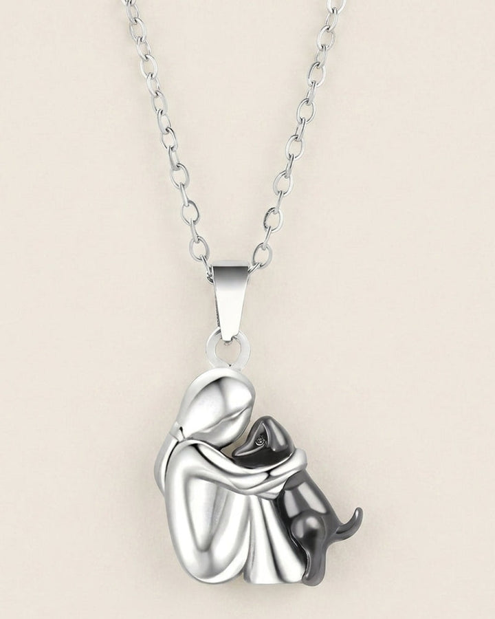 Collana con Ciondolo Abbraccio