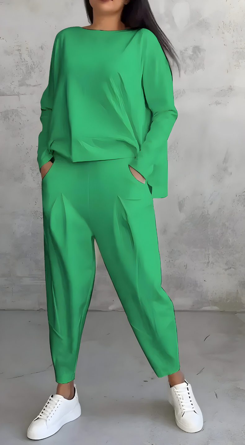 Completo Minimalista con Pantalone