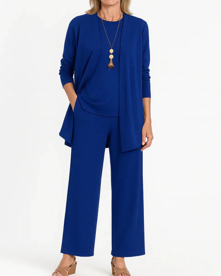 Completo Tre Pezzi con Cardigan Aperto