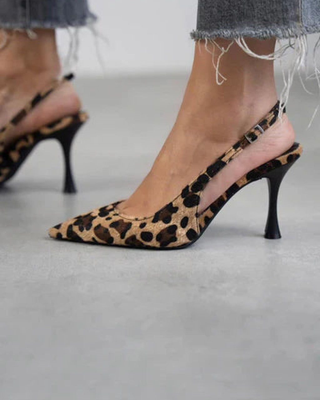 Décolleté Animalier a Punta Sfilata