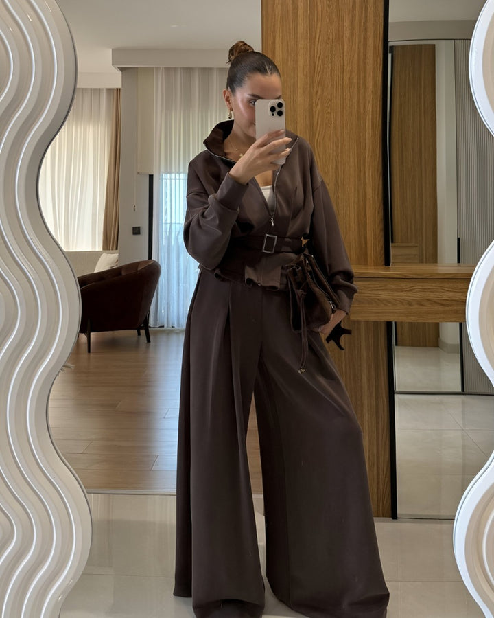 Completo Due Pezzi con Cintura