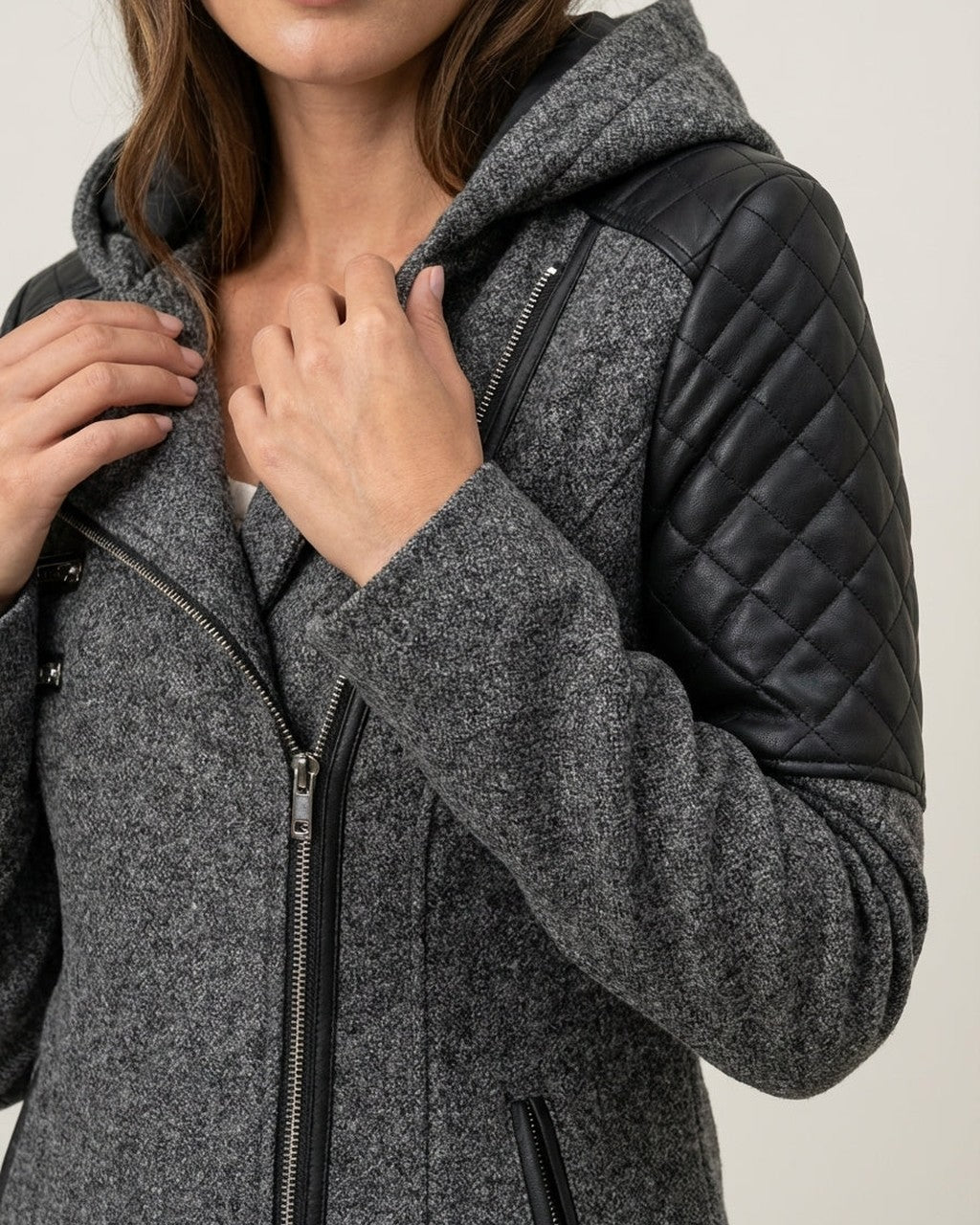 Giacca Avvitata con Zip Asimmetrica