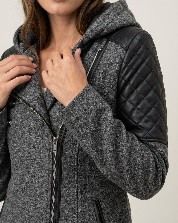 Giacca Avvitata con Zip Asimmetrica
