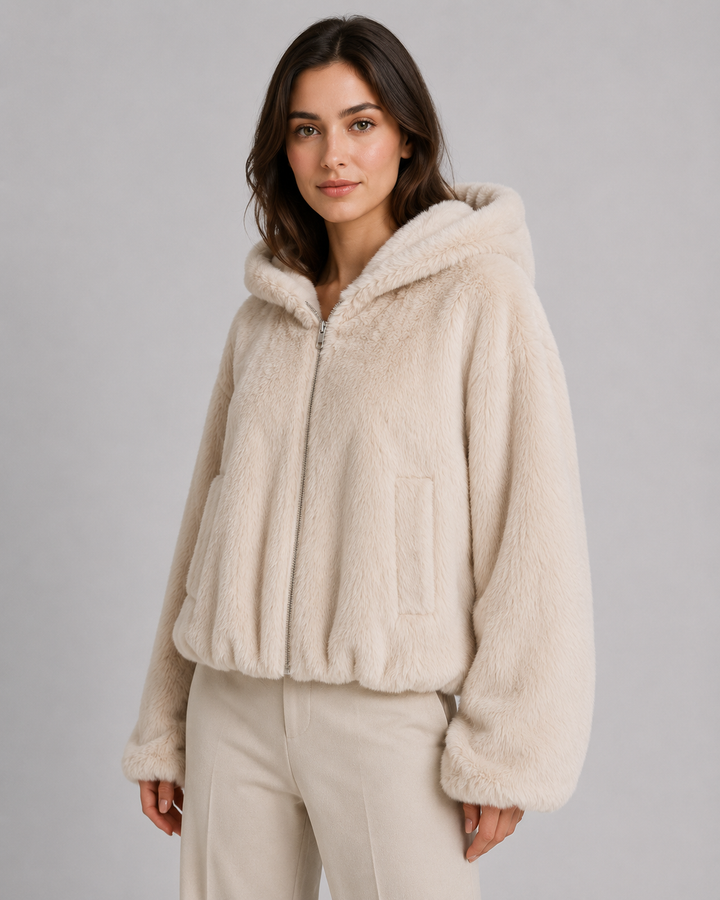Giacca Soffice con Cappuccio Avvolgente