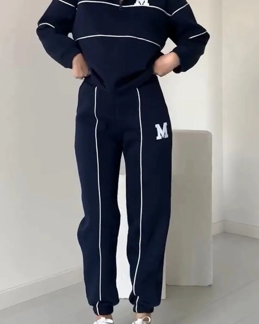 Completo Sportivo con Zip