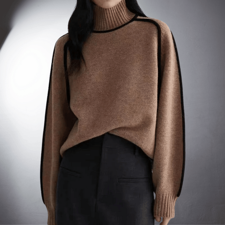 Maglione a Collo Alto con Profili