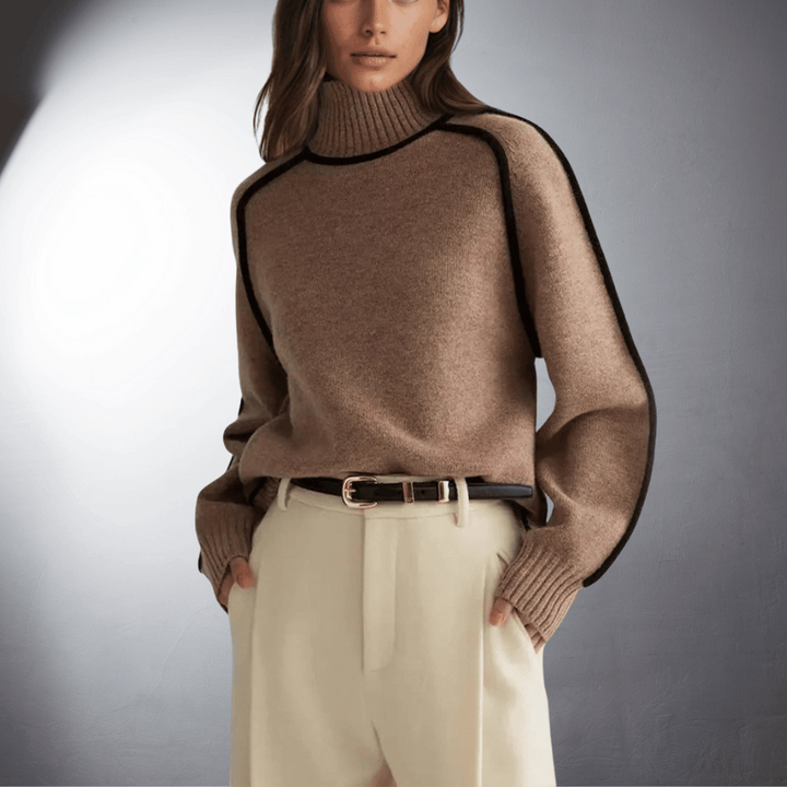 Maglione a Collo Alto con Profili