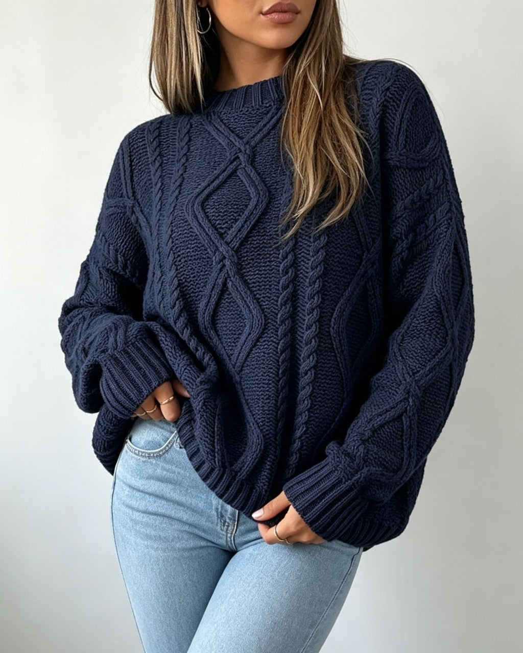 Maglione Ampio Lavorato a Trecce