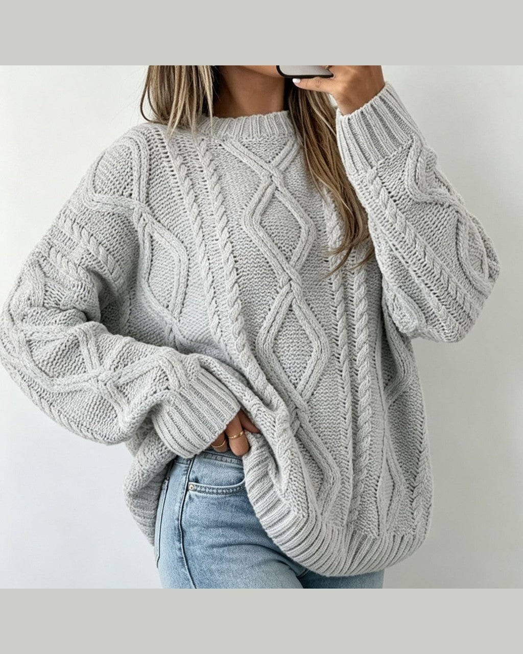Maglione Ampio Lavorato a Trecce