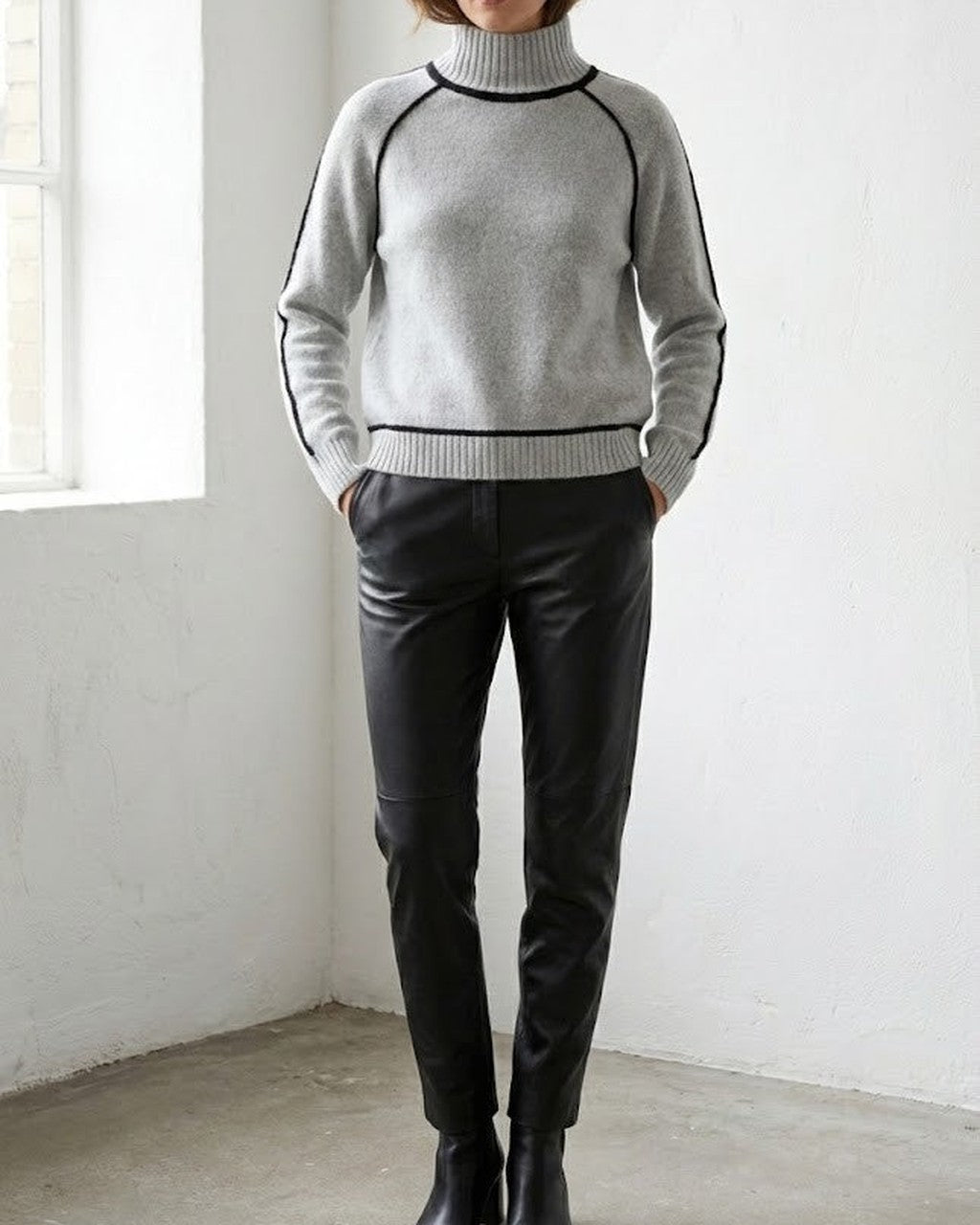 Maglione con Linee a Contrasto