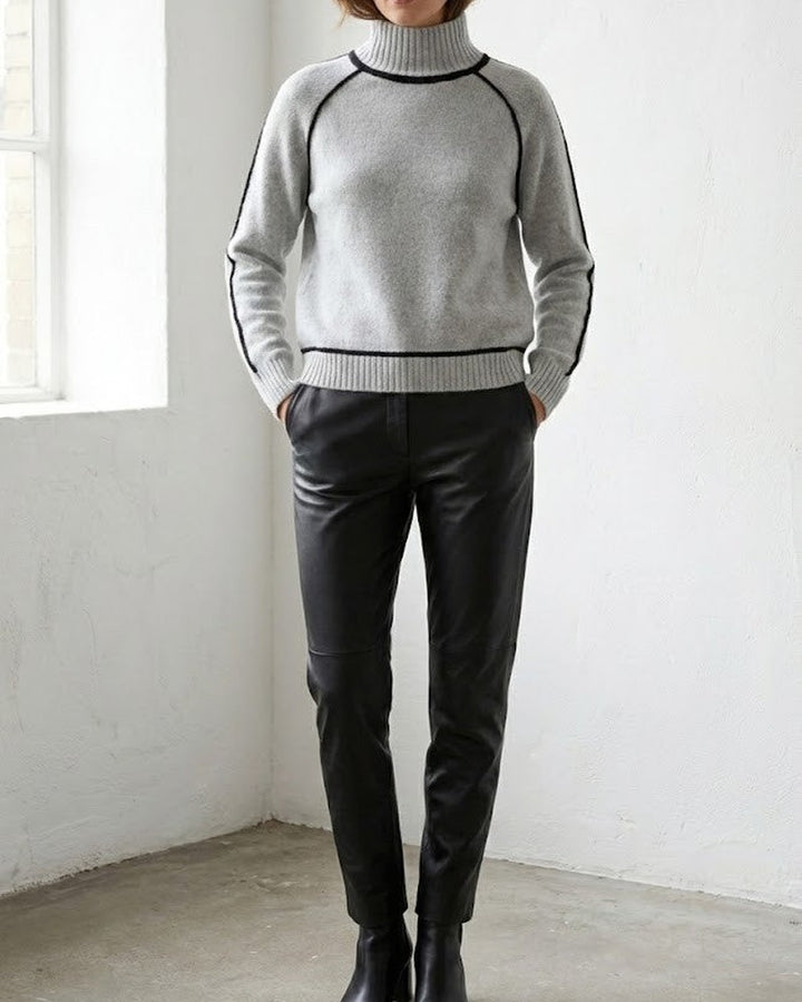 Maglione con Linee a Contrasto