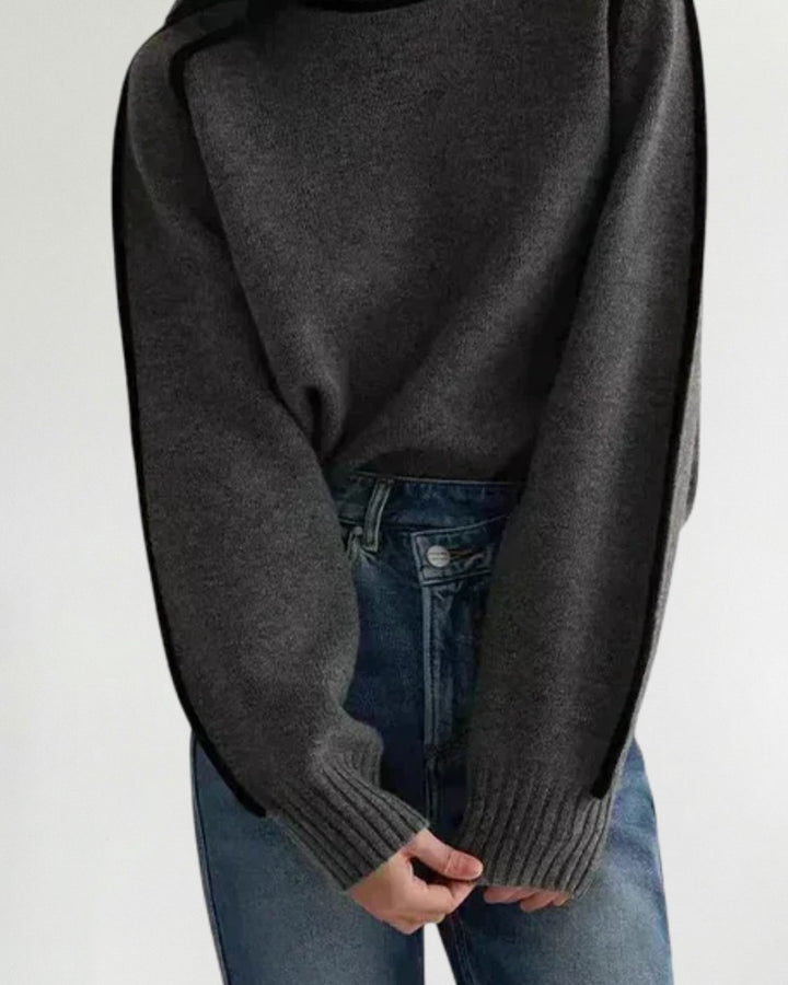 Maglione con Linee a Contrasto