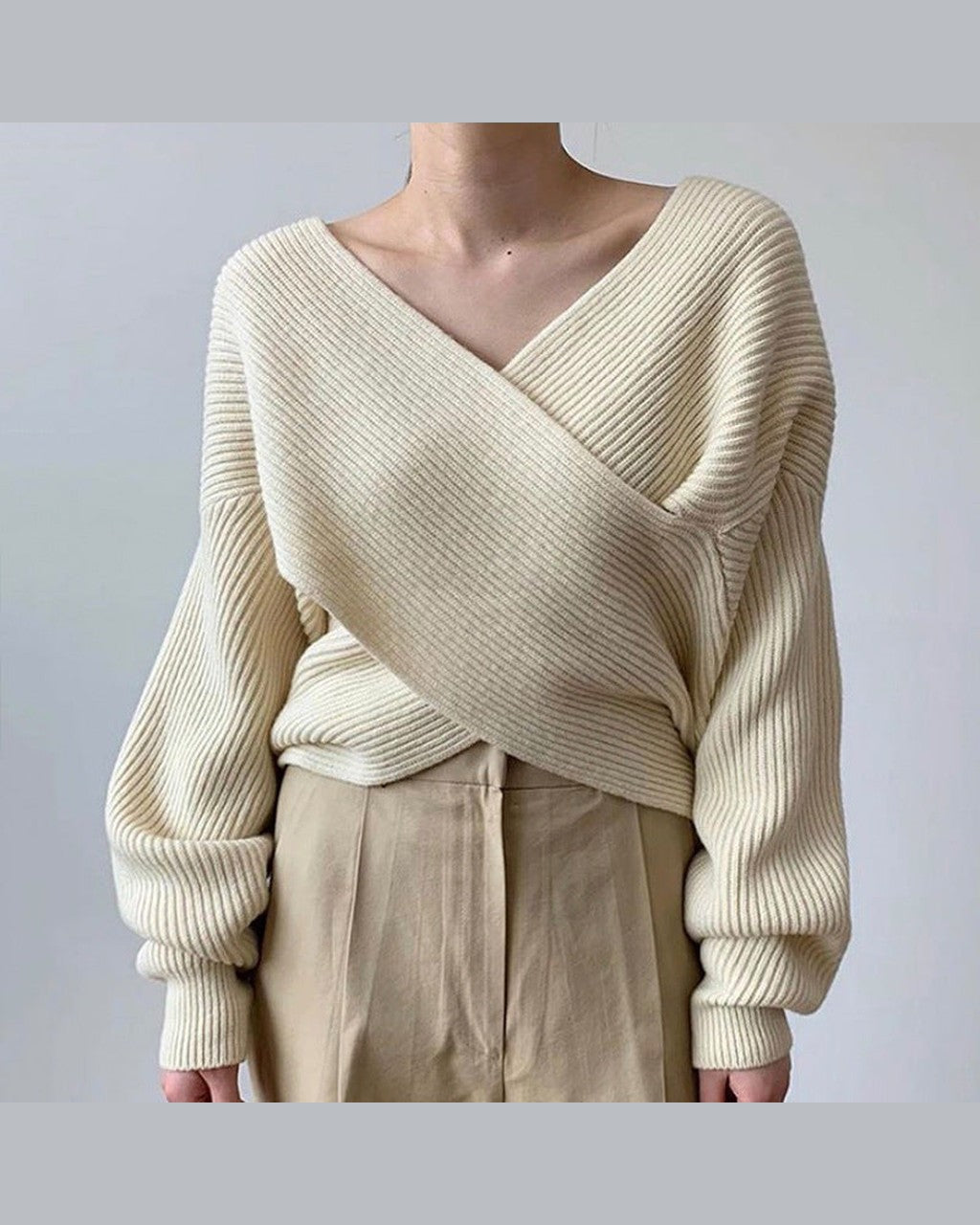 Maglione con Scollo a Incrocio
