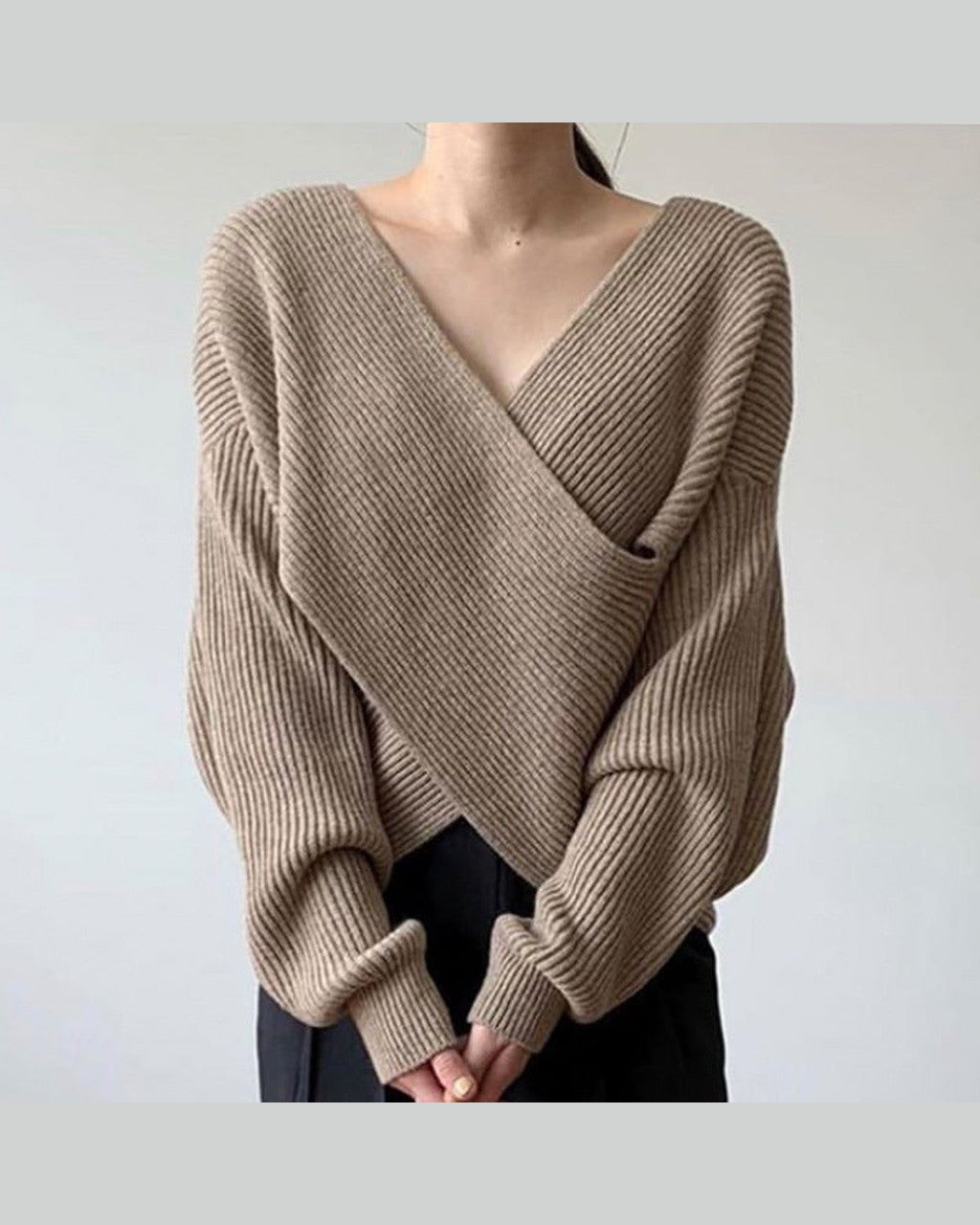 Maglione con Scollo a Incrocio