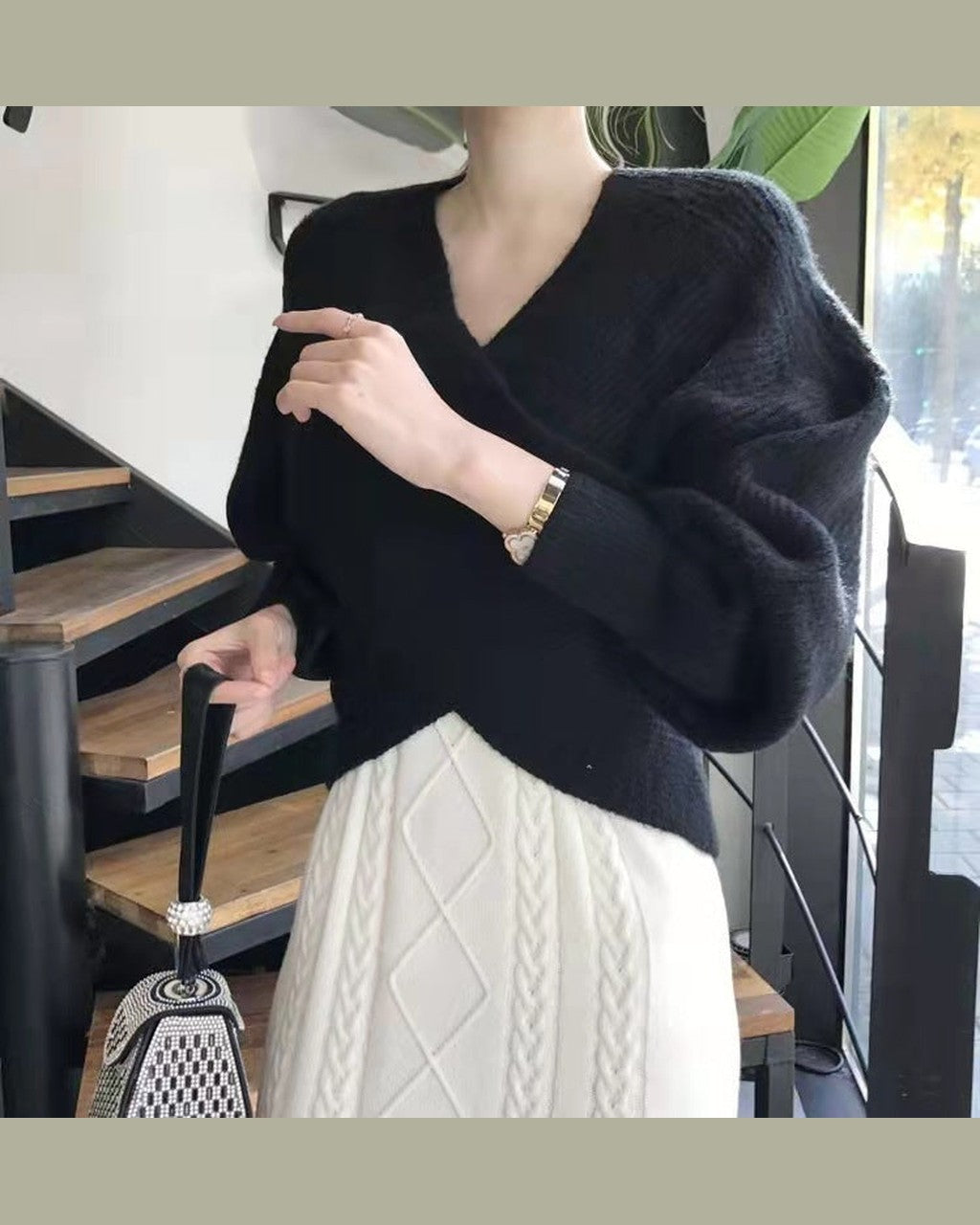Maglione con Scollo a Incrocio