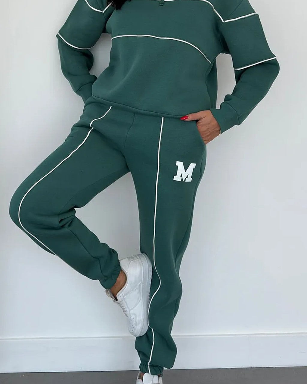 Completo Sportivo con Zip