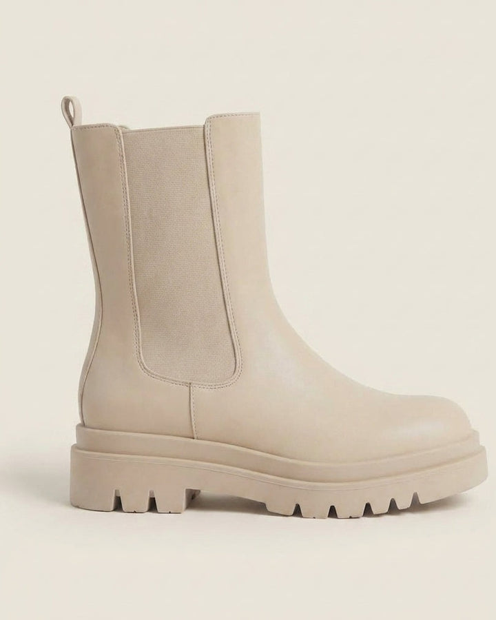 Tronchetti Beige con Suola Carrarmato